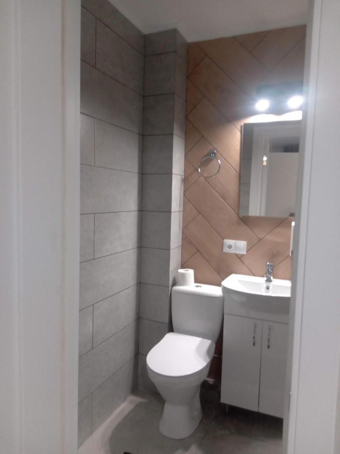 Pure Apartments Vip 4 Lviv Luaran gambar